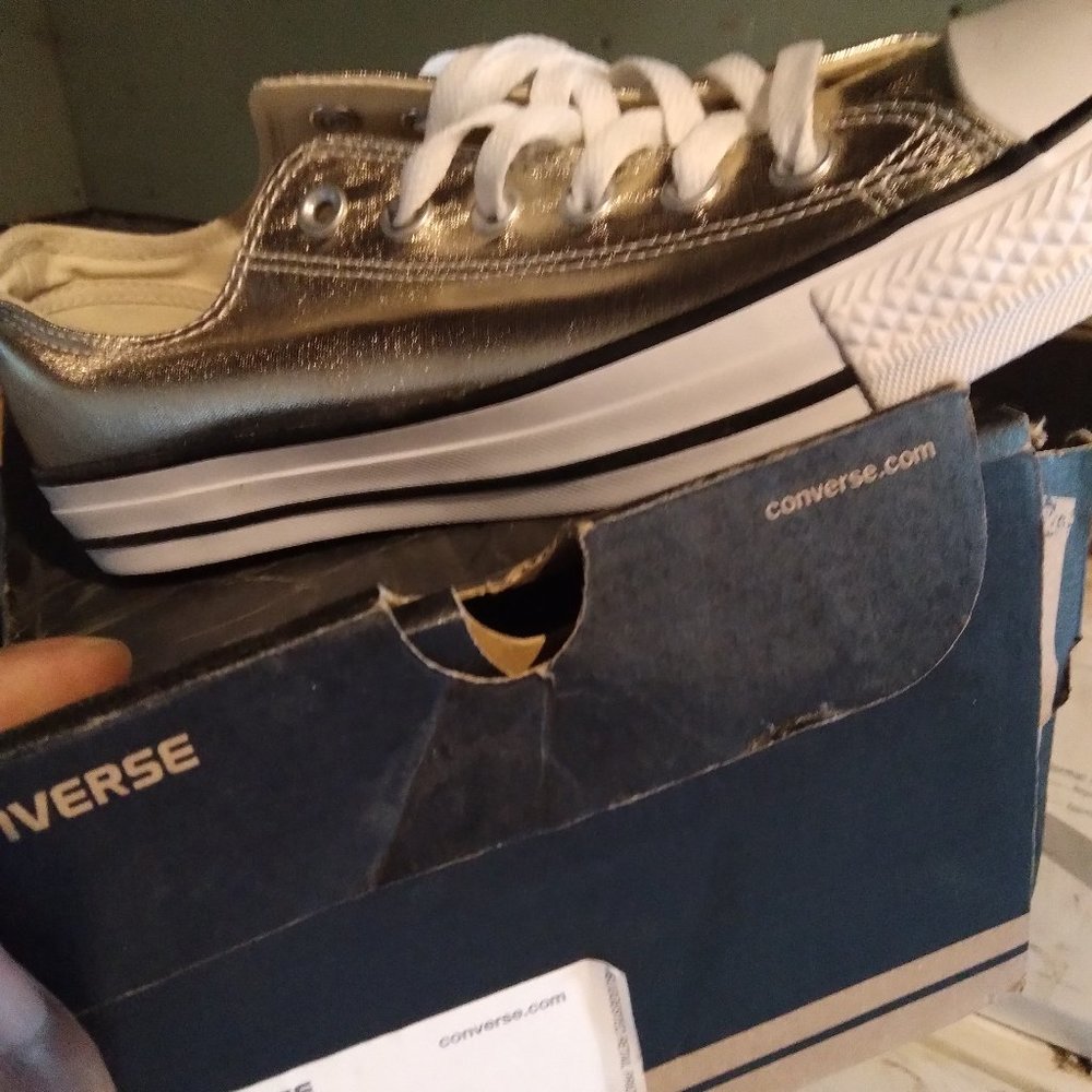 Converse